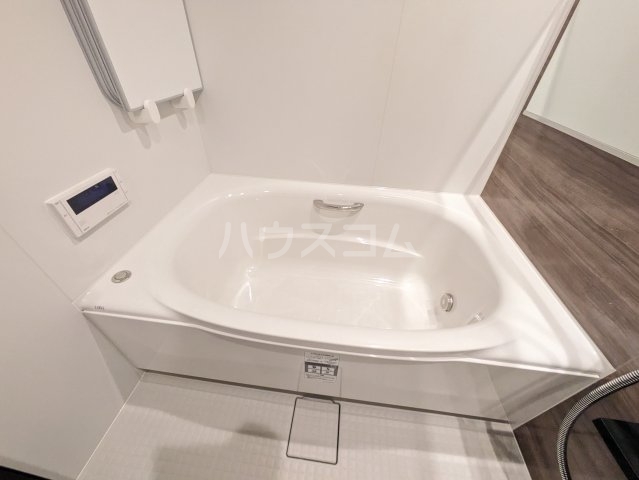 16/28 浴室