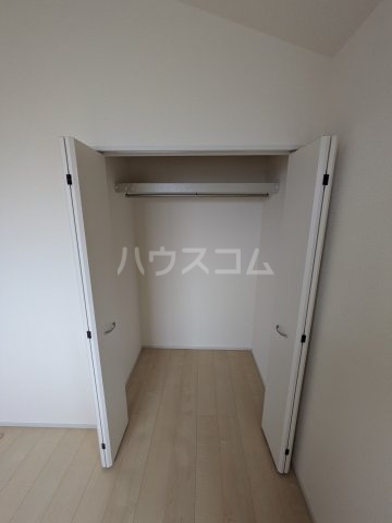 13/30 収納
