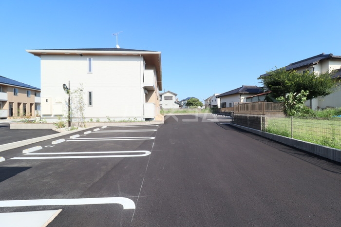 19/25 駐車場