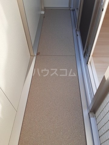 21/26 バルコニー