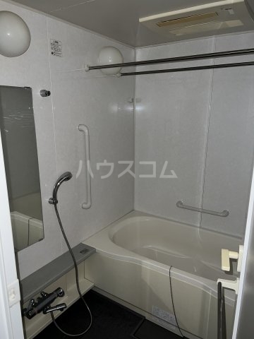 16/30 浴室