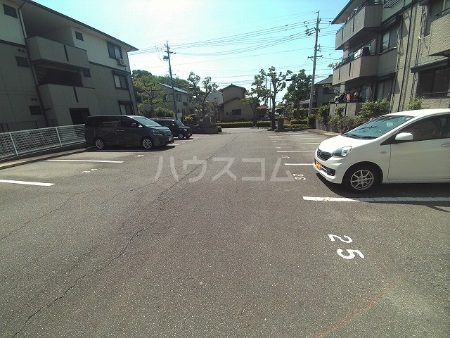 17/24 駐車場