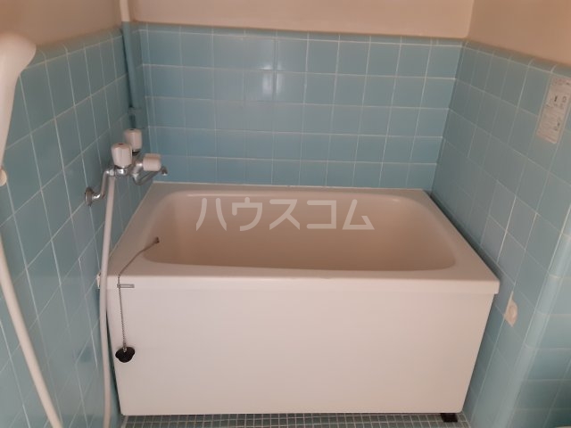 16/30 浴室