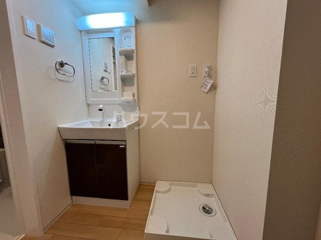 15/27 洗面