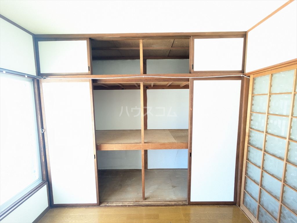 13/30 収納