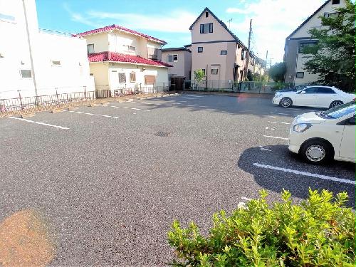 14/21 駐車場