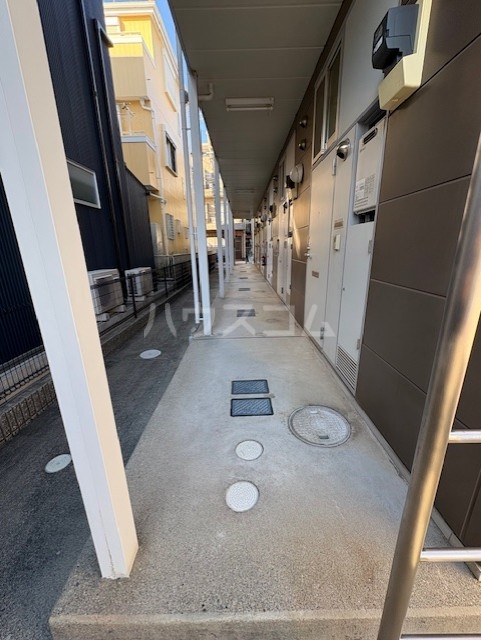 13/13 駐車場