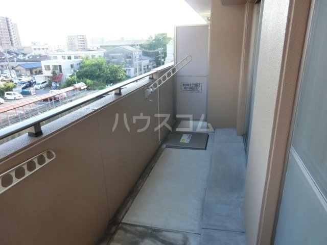 19/24 バルコニー