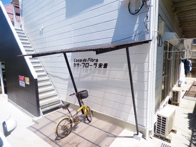 22/30 エントランス