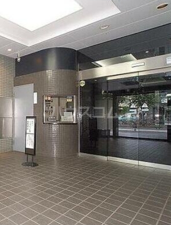 13/20 エントランス