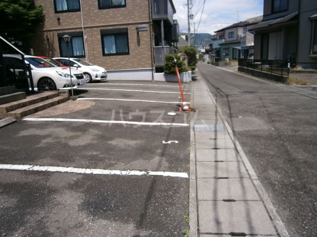 3/7 駐車場