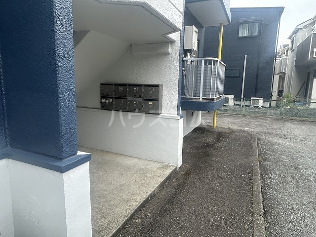 3/5 エントランス