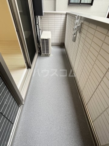 23/30 バルコニー
