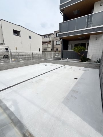 3/5 駐車場
