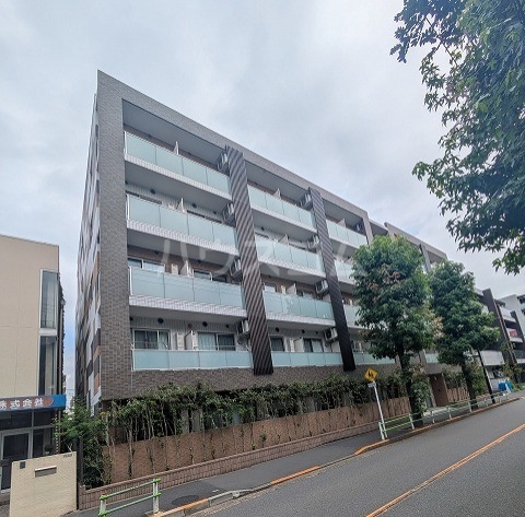 2/4 外観