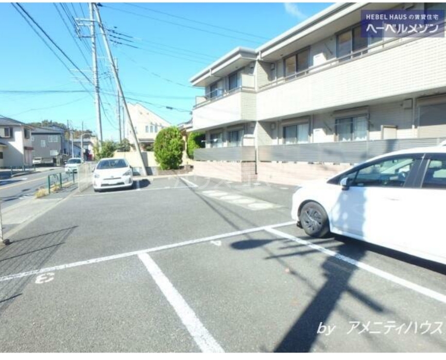 25/30 駐車場