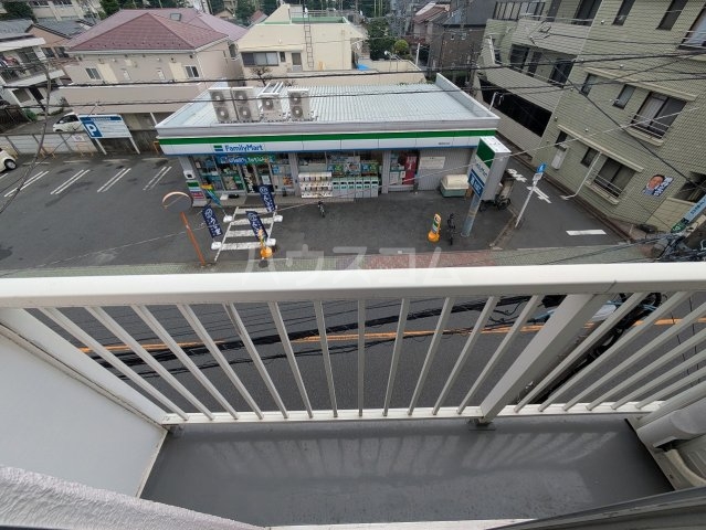 17/28 バルコニー