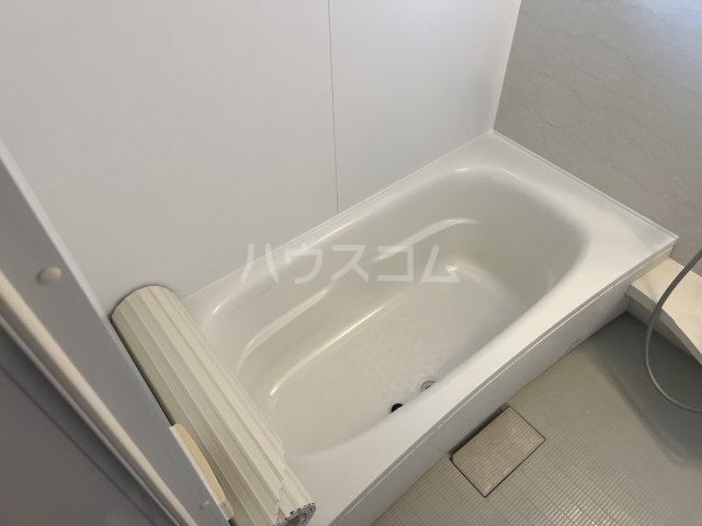 14/30 浴室