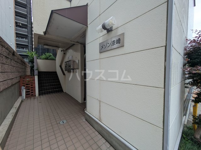 24/27 エントランス