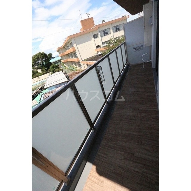 17/30 バルコニー