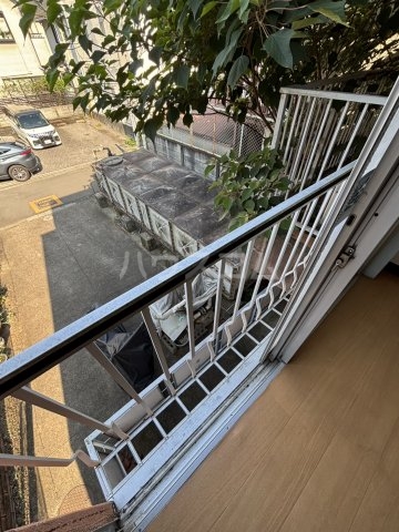 21/28 バルコニー
