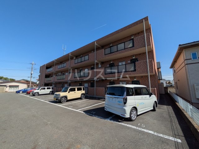 21/30 駐車場