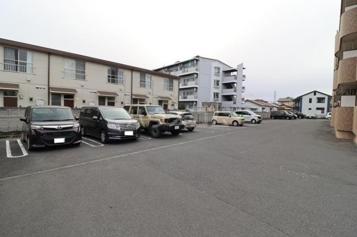 3/5 駐車場