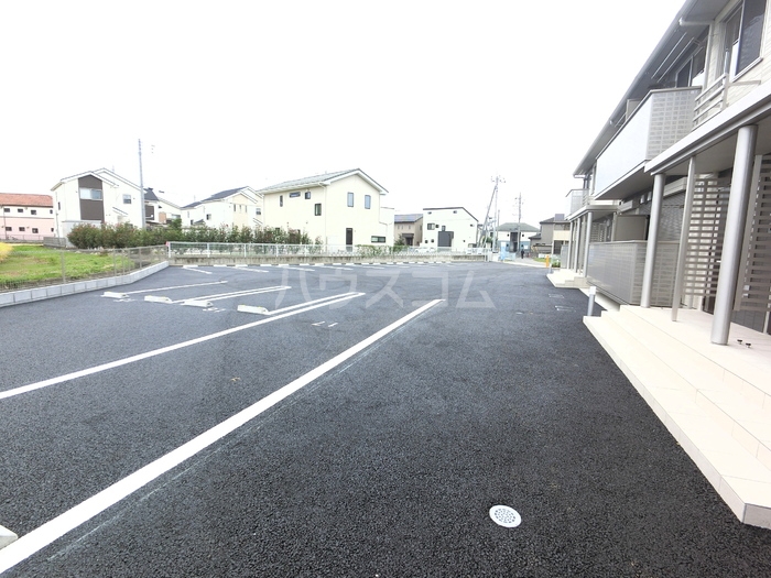 20/30 駐車場