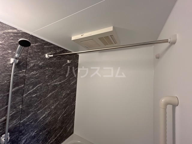 15/28 浴室