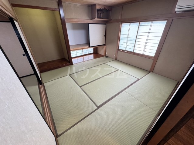 14/30 室内