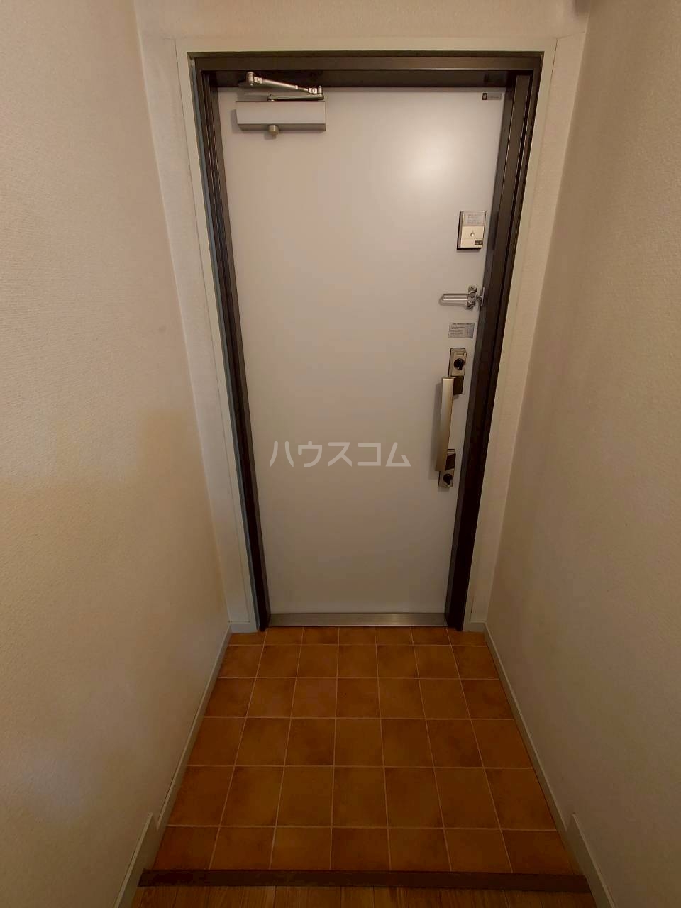 13/30 玄関