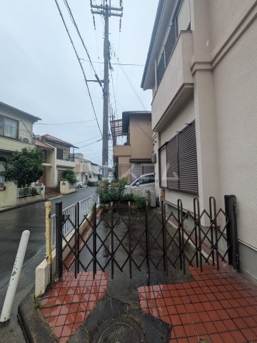 28/30 駐車場