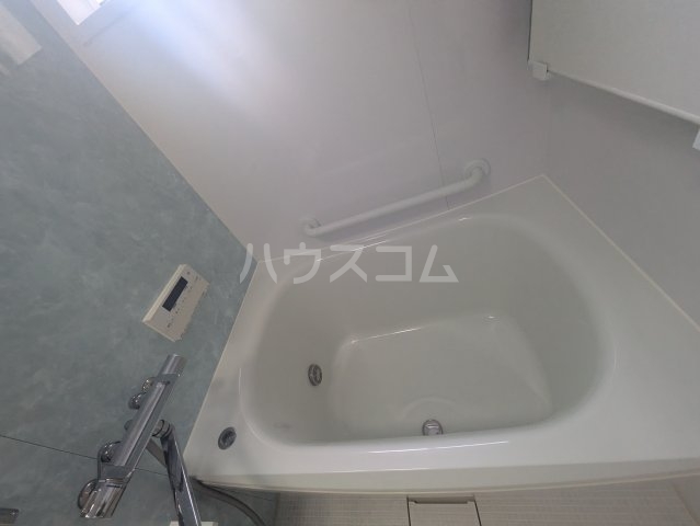 17/30 浴室
