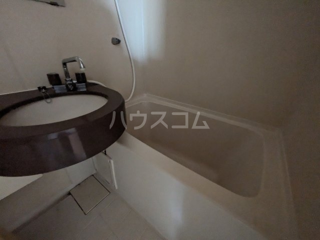 20/30 浴室