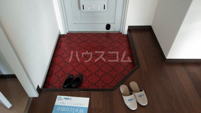 13/30 玄関