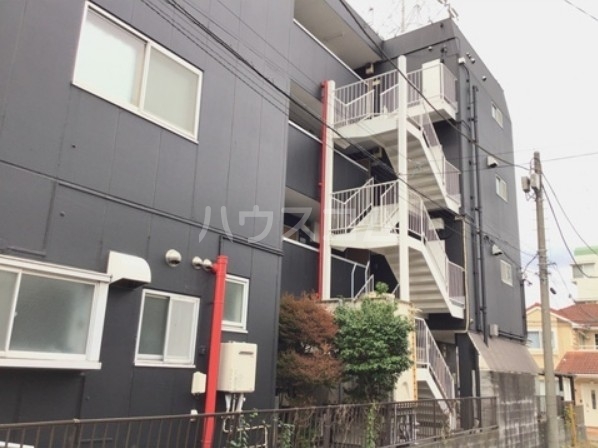 2/30 外観