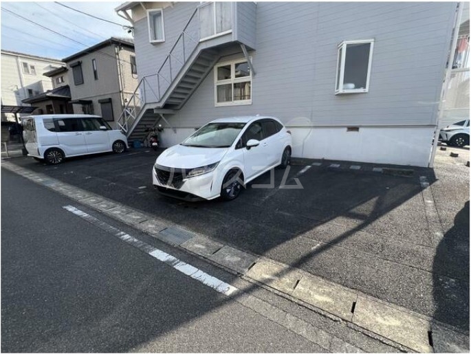 16/26 駐車場