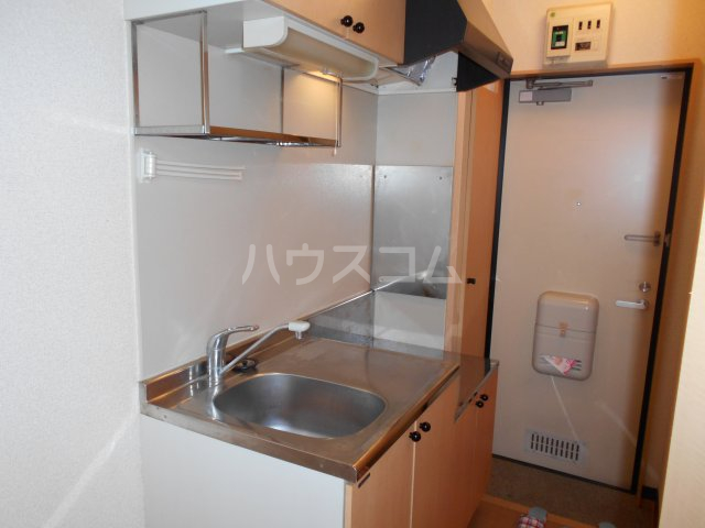 13/30 キッチン