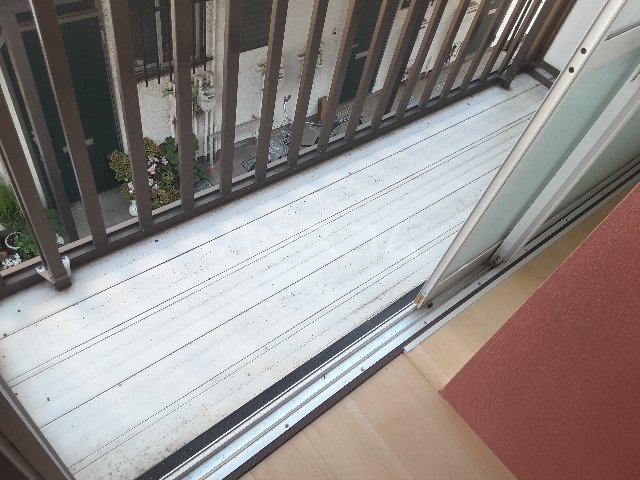 15/28 バルコニー