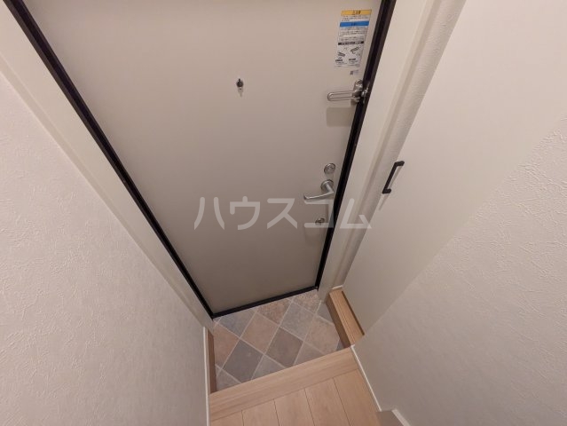 13/30 玄関
