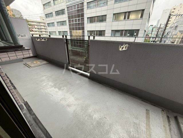19/30 バルコニー