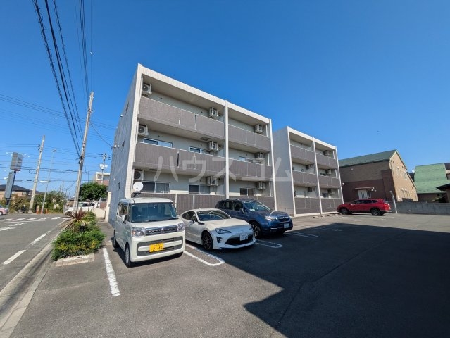 3/4 駐車場
