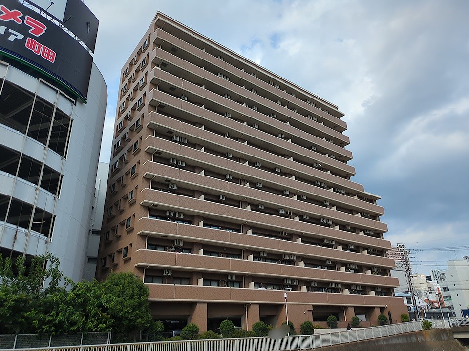 2/30 外観