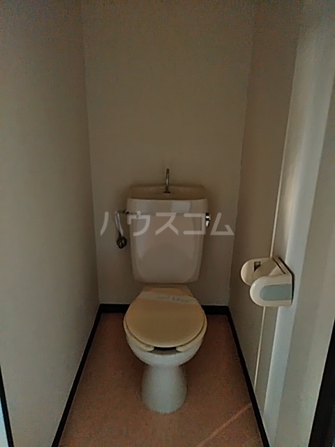 14/30 トイレ