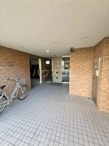 2/7 エントランス