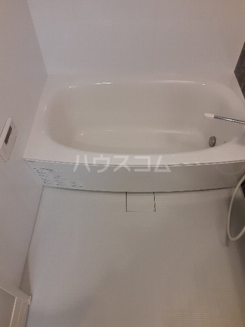 13/25 浴室