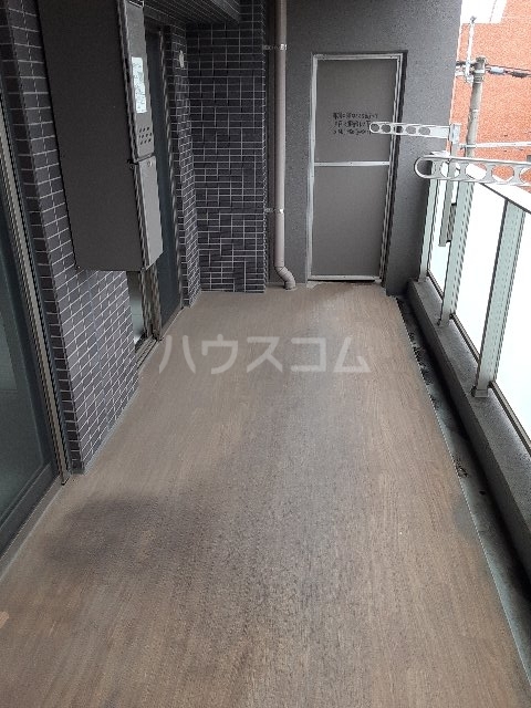 17/25 バルコニー