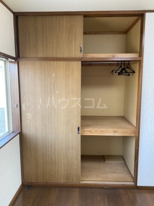 13/30 収納