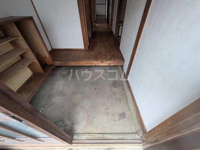 14/27 玄関