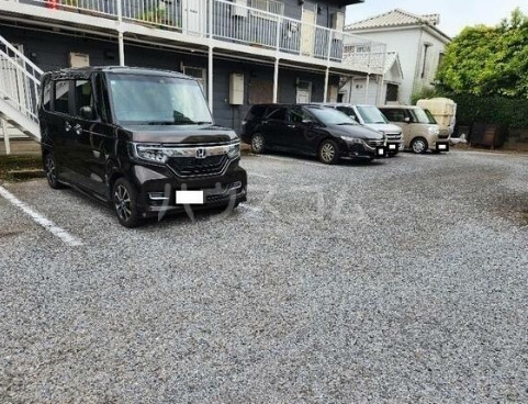 15/16 駐車場
